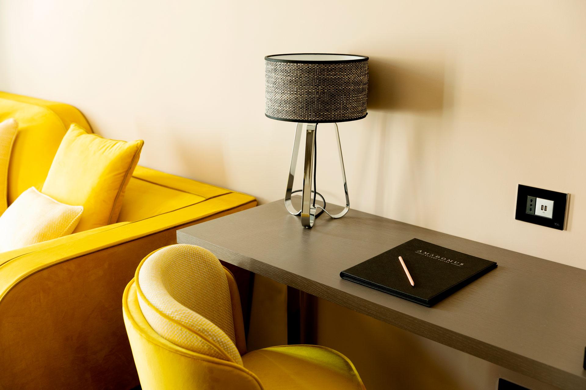 Amadomus Luxury Hotel Neapel