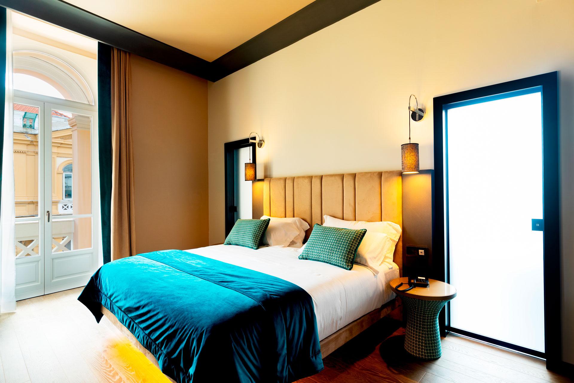Amadomus Luxury Hotel Neapel