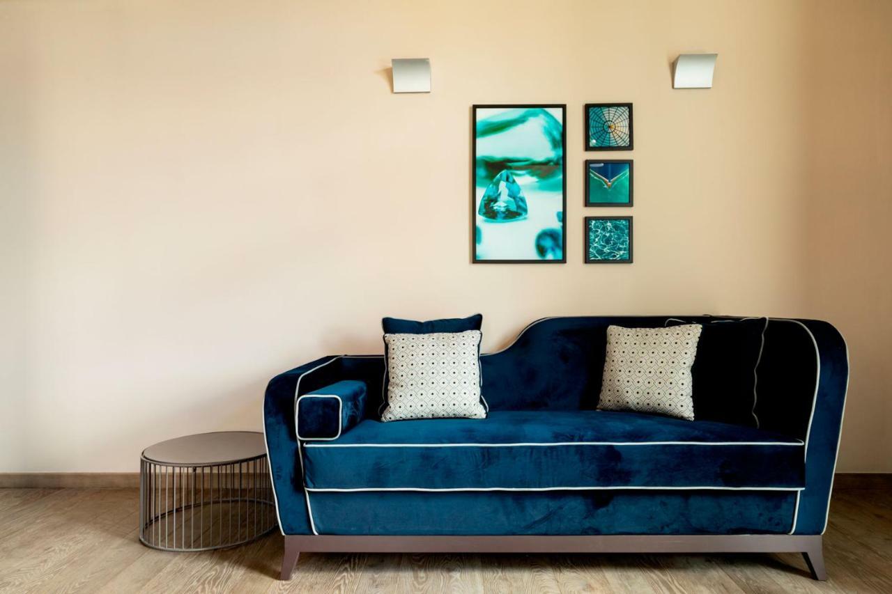 Hotel Amadomus Luxury Neapel